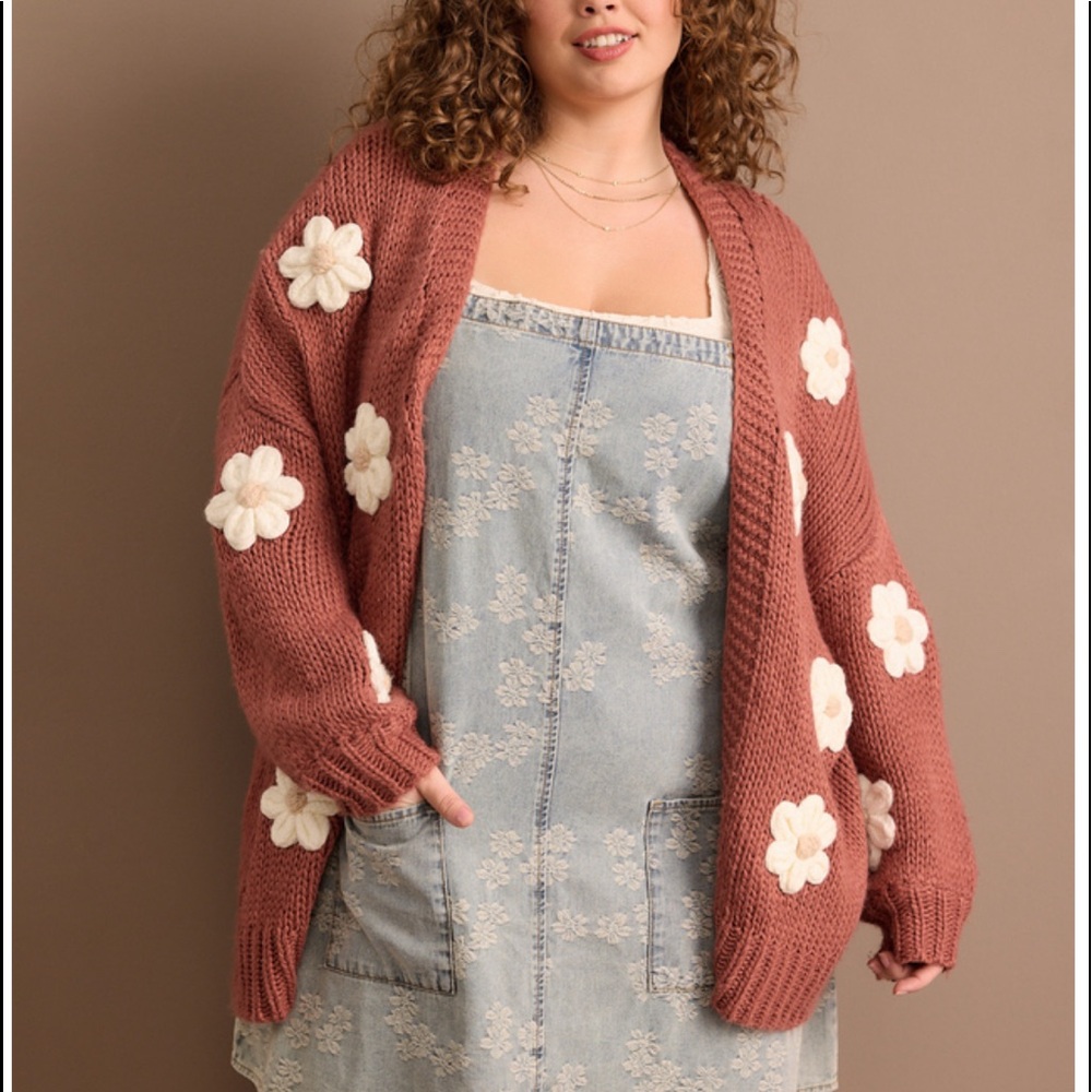 Arula Daisy Cardigan